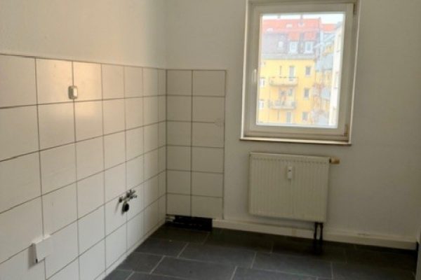 Felsecker_3. OG links Küche